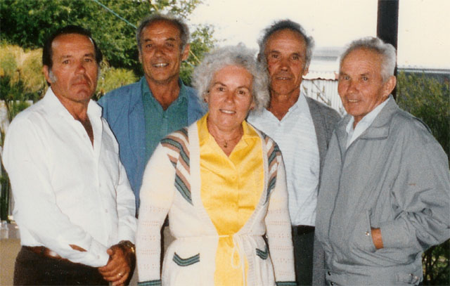 Hydzik family in Perth 1988